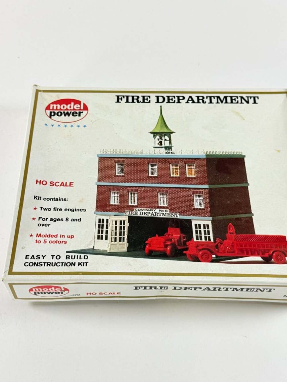 Model Power 409 FIRE DEPARTMENT HO Scale Train Building Model Kit